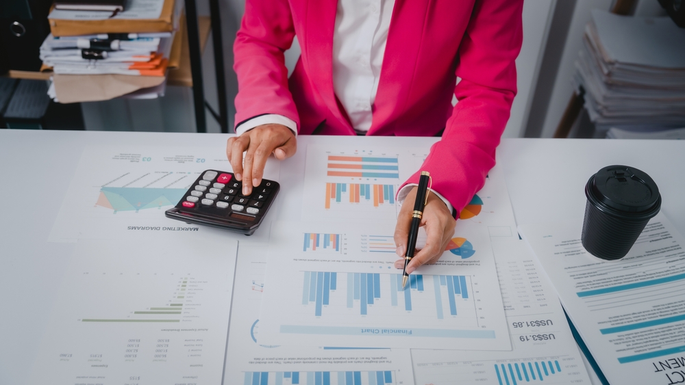 How to Calculate Cost of Goods Sold (COGS) with Examples