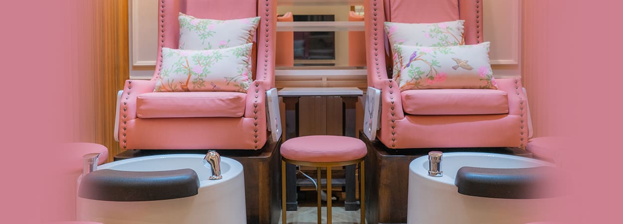 20250630_think-pink-nails-banner