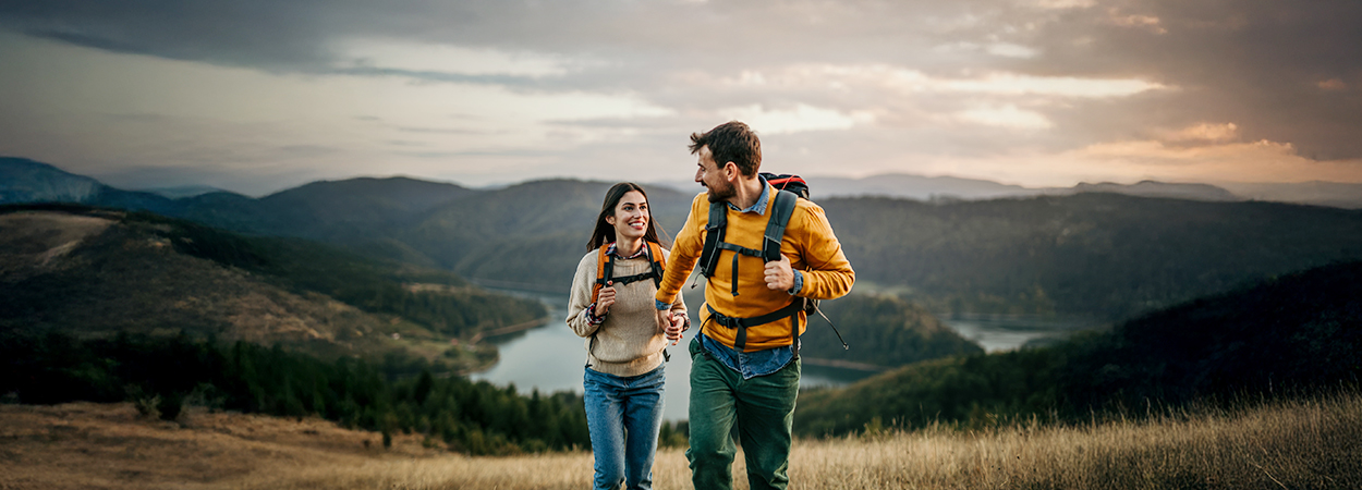 20250820_SmailingTour-AMEX-banner