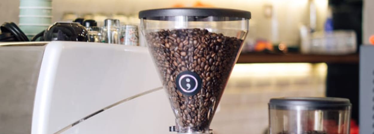 20250918_Titik-Koma-banner