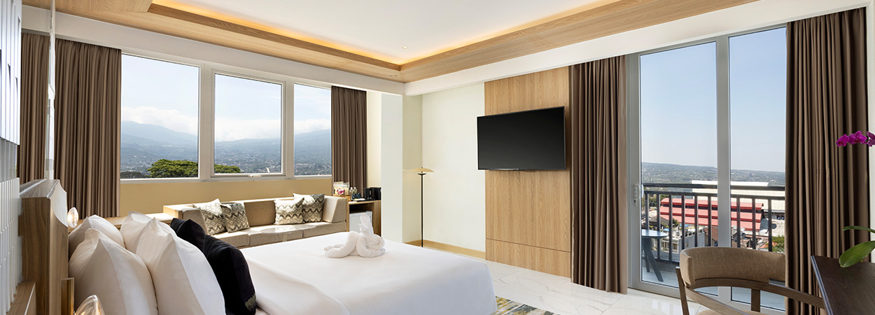 20251219_golden-hill-batu-bann