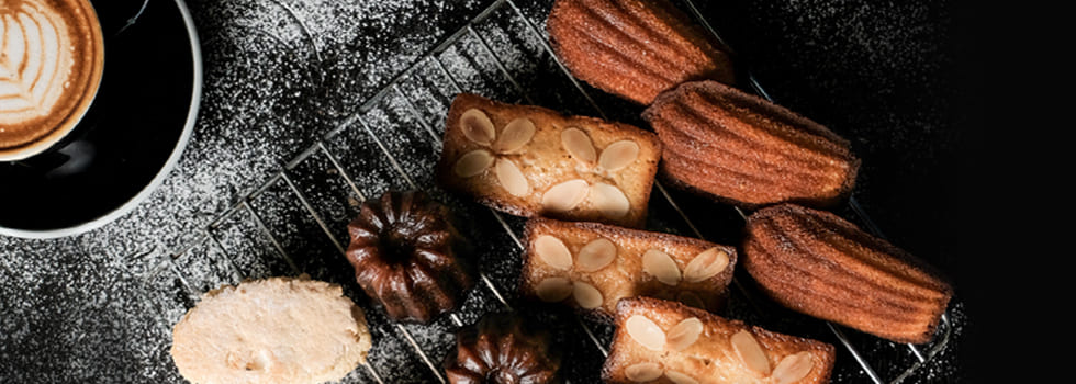 Beli Kopi dapat Canele  image