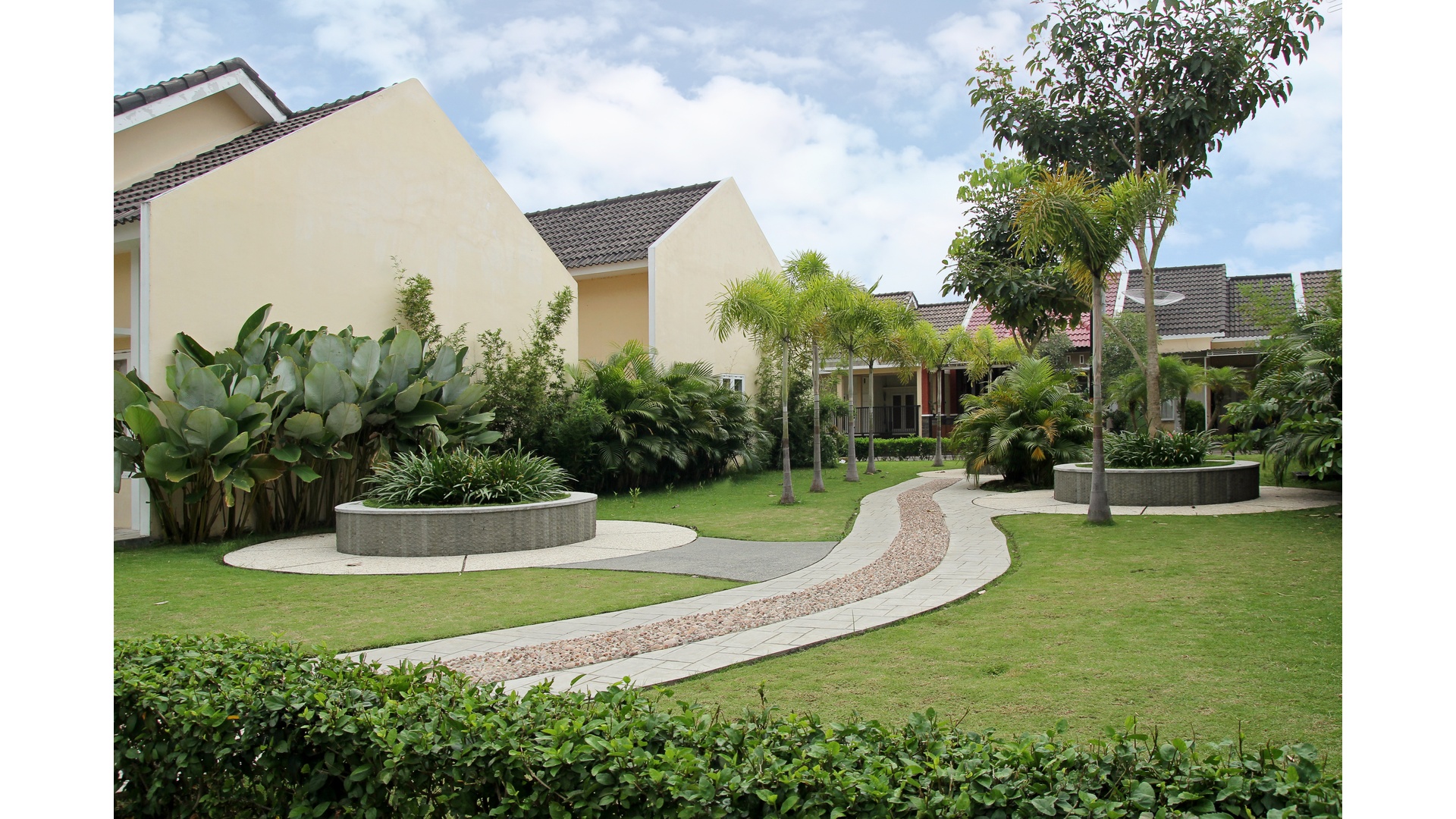 permata royal garden