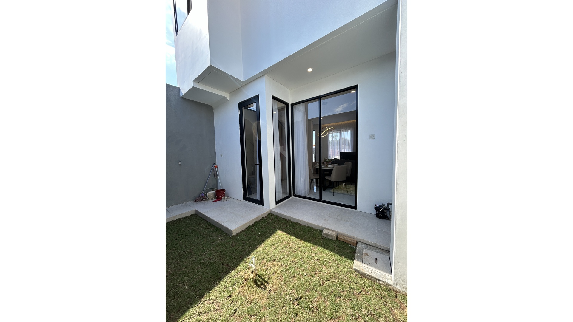 Rajata Residence