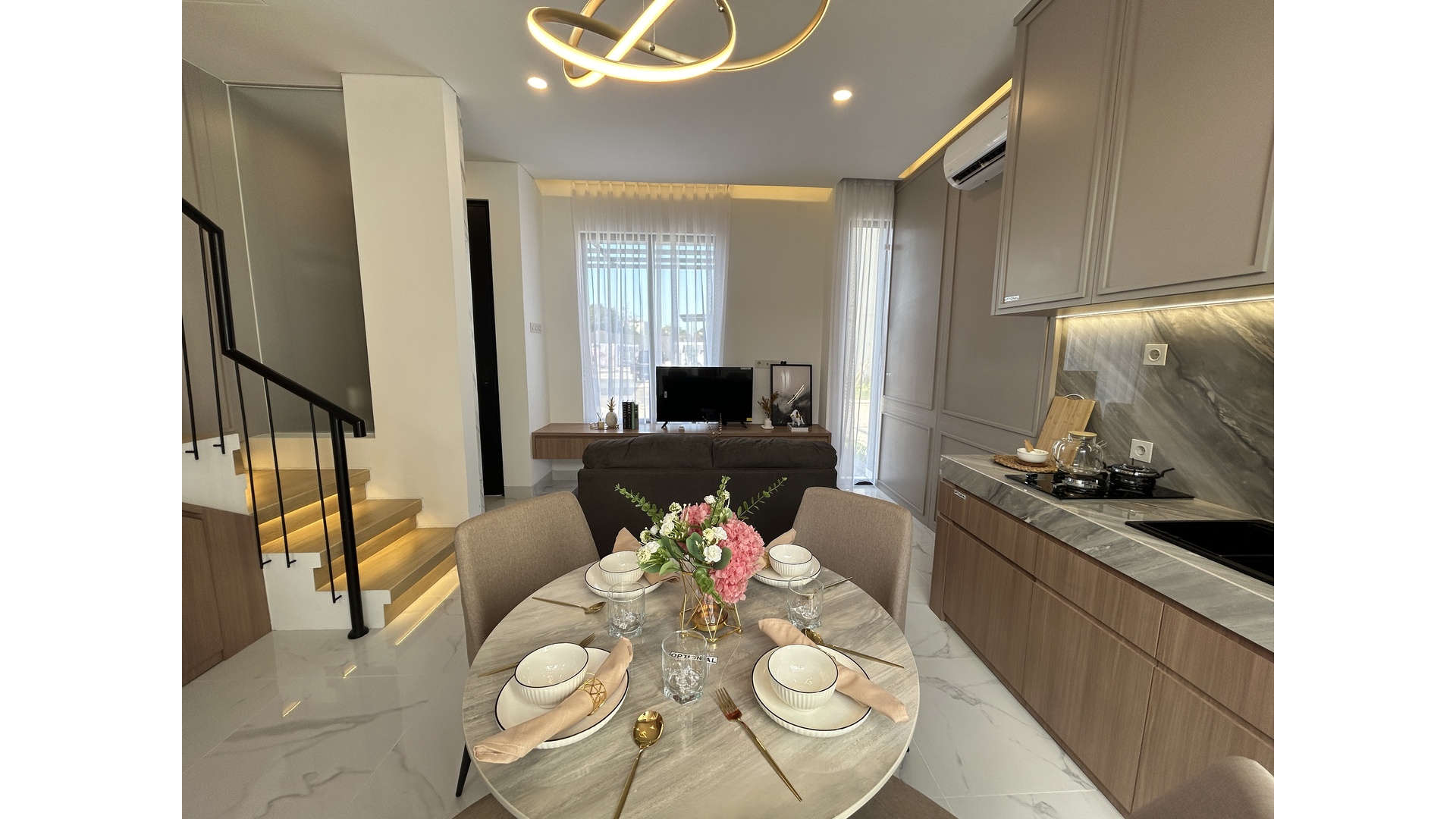 Rajata Residence
