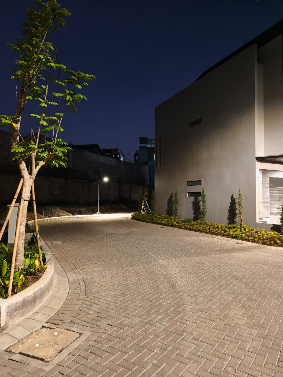 Perumahan Riverside Residence