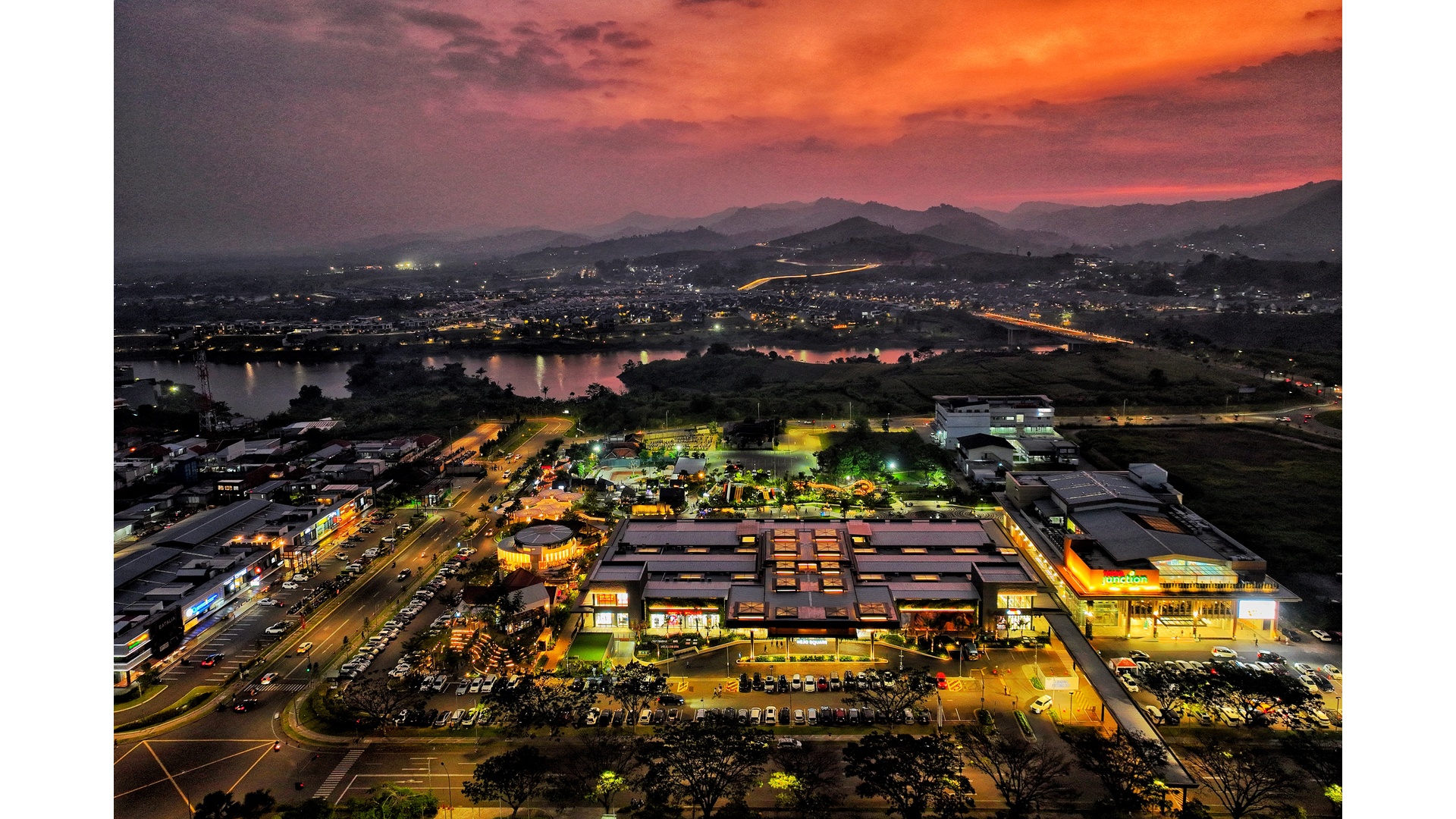 kota baru parahyangan