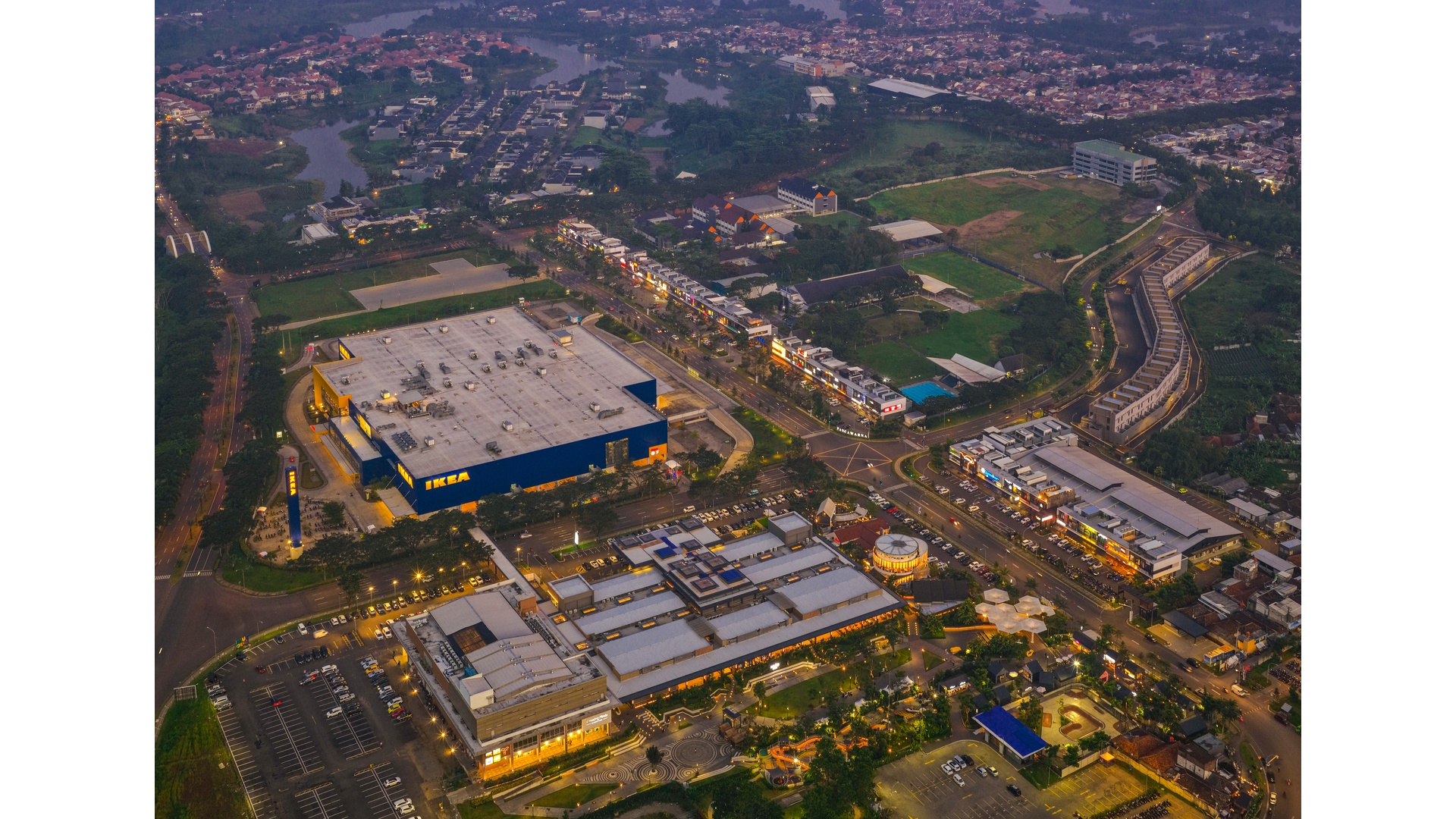 kota baru parahyangan