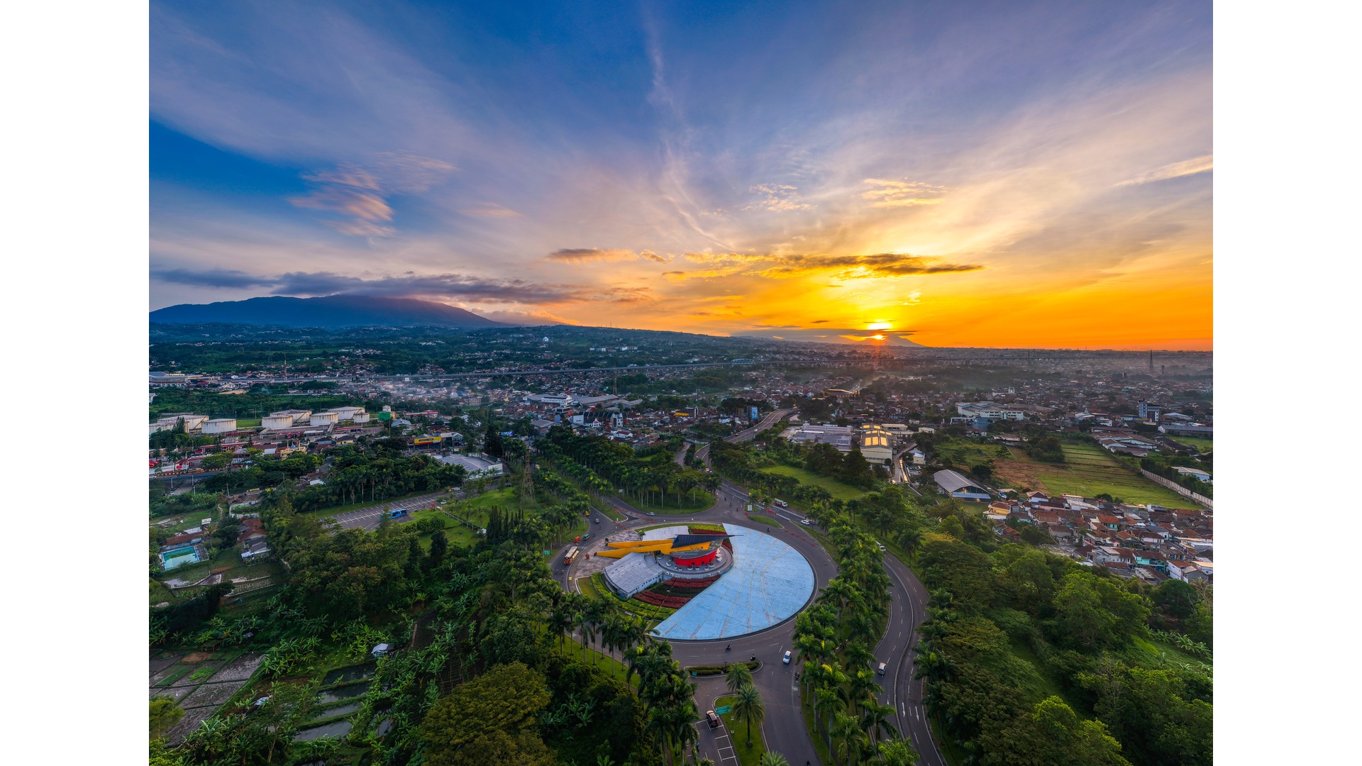 kota baru parahyangan
