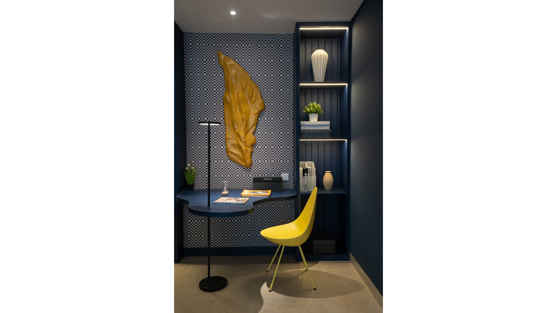 Elevee Condominium
