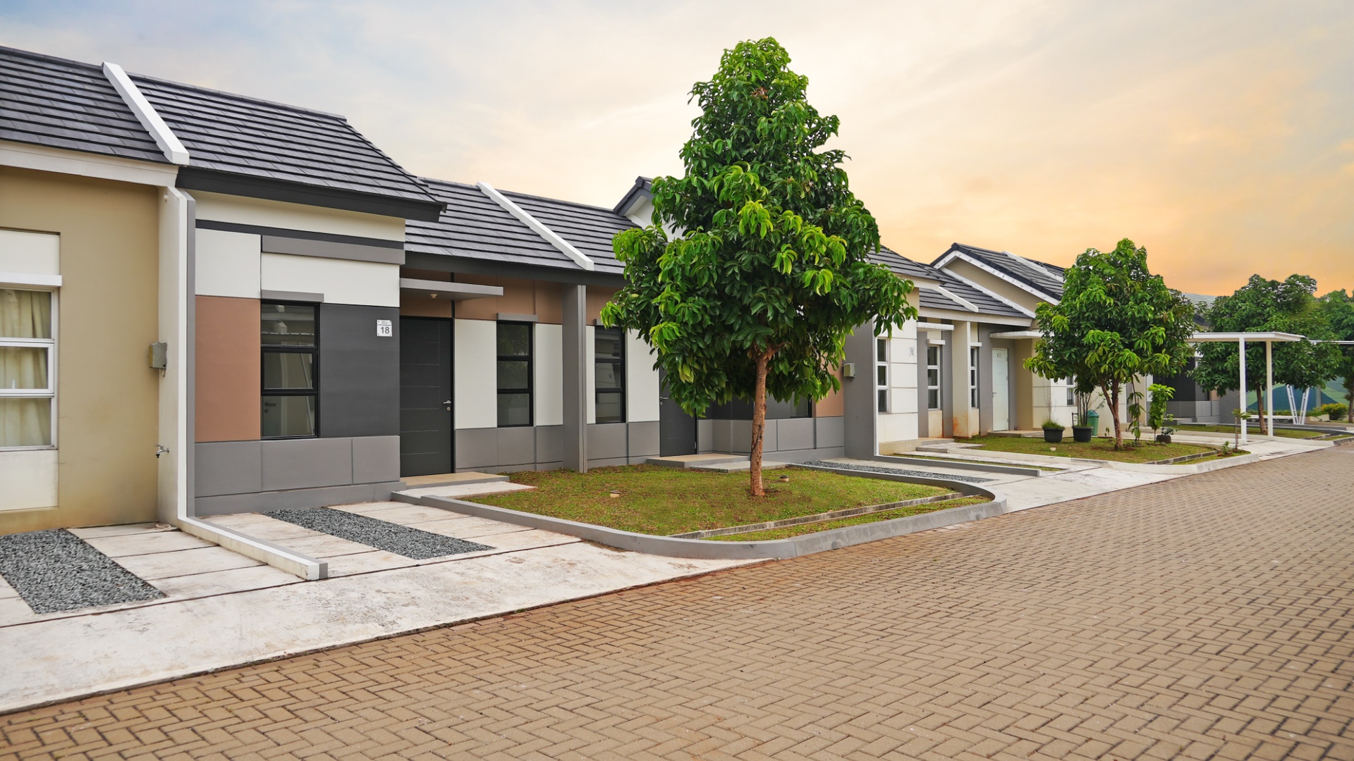 Srimaya Residence