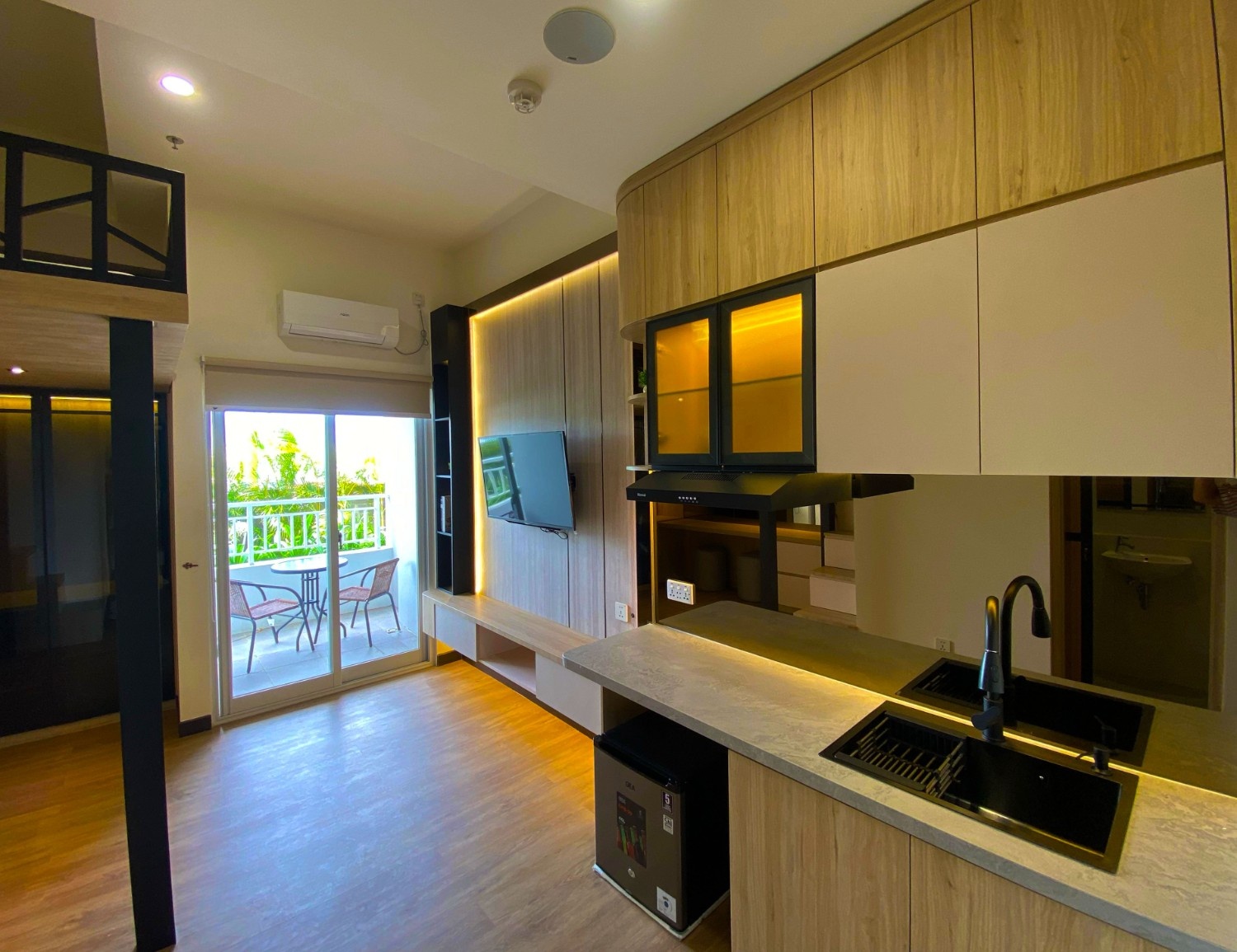 citraplaza nagoya batam