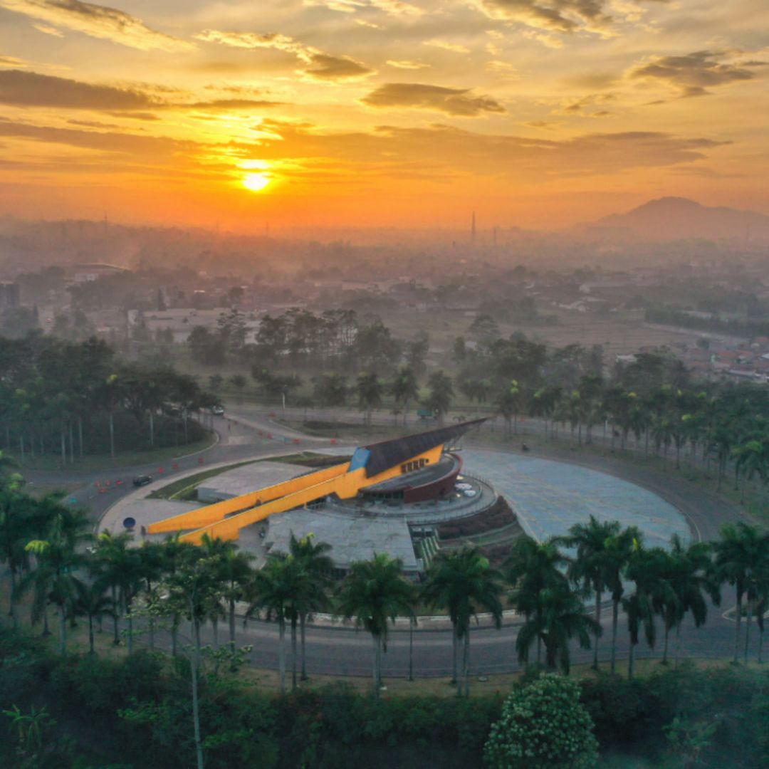 kota baru parahyangan