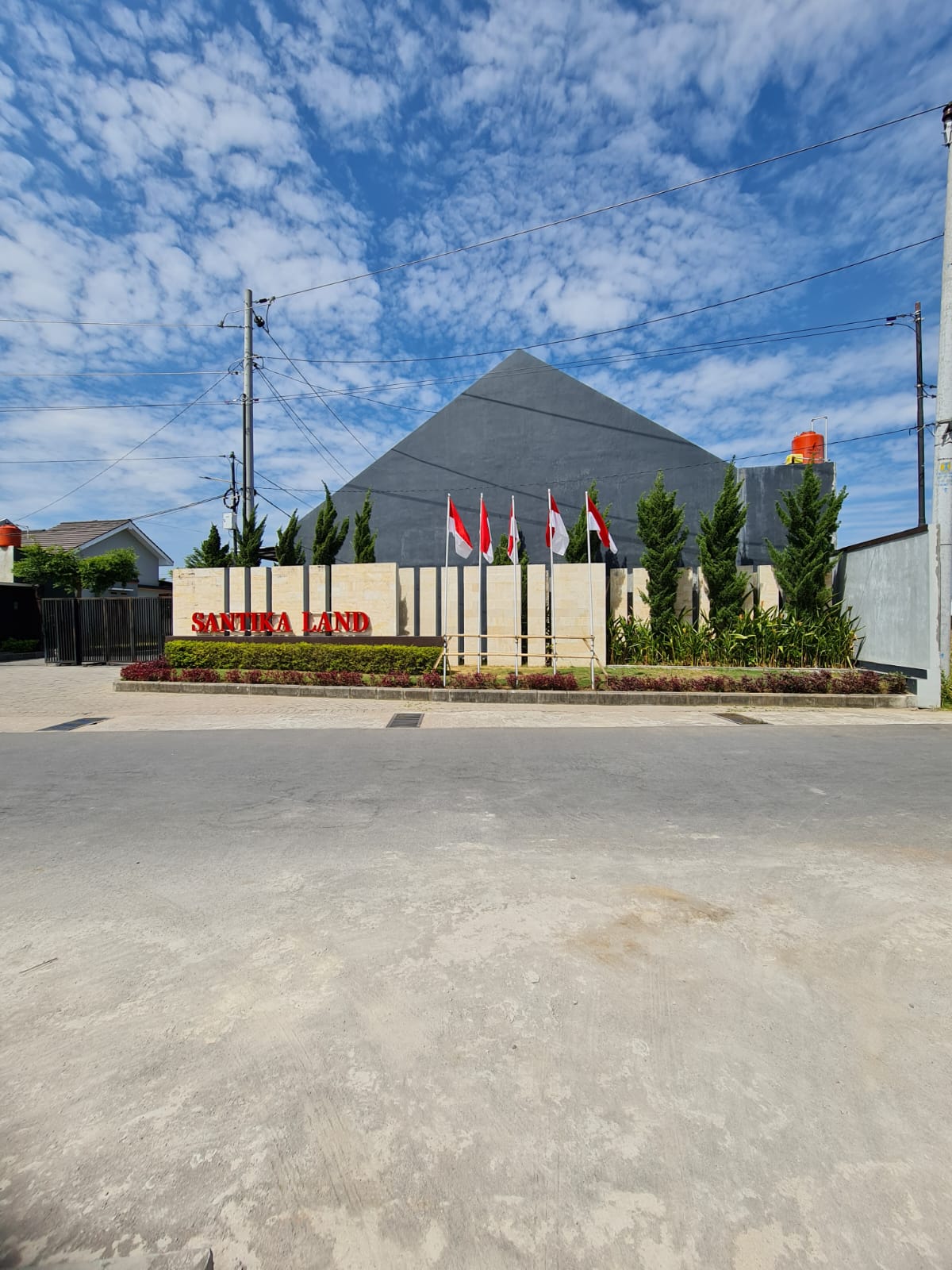 santika land