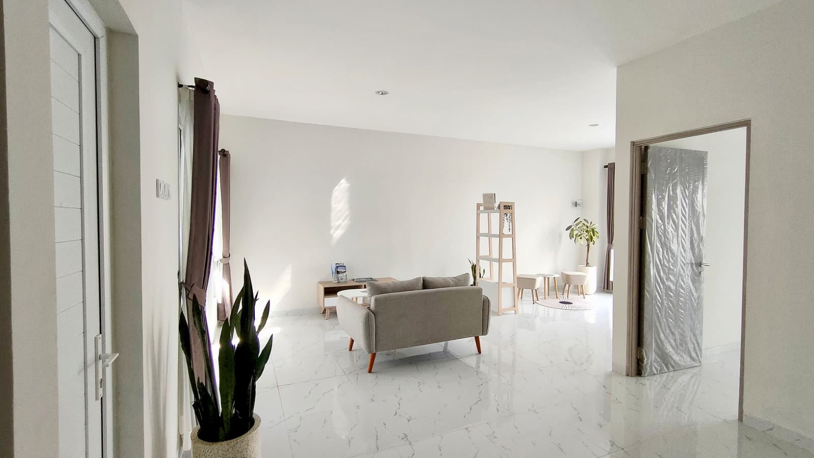 Yos Sudarso Square