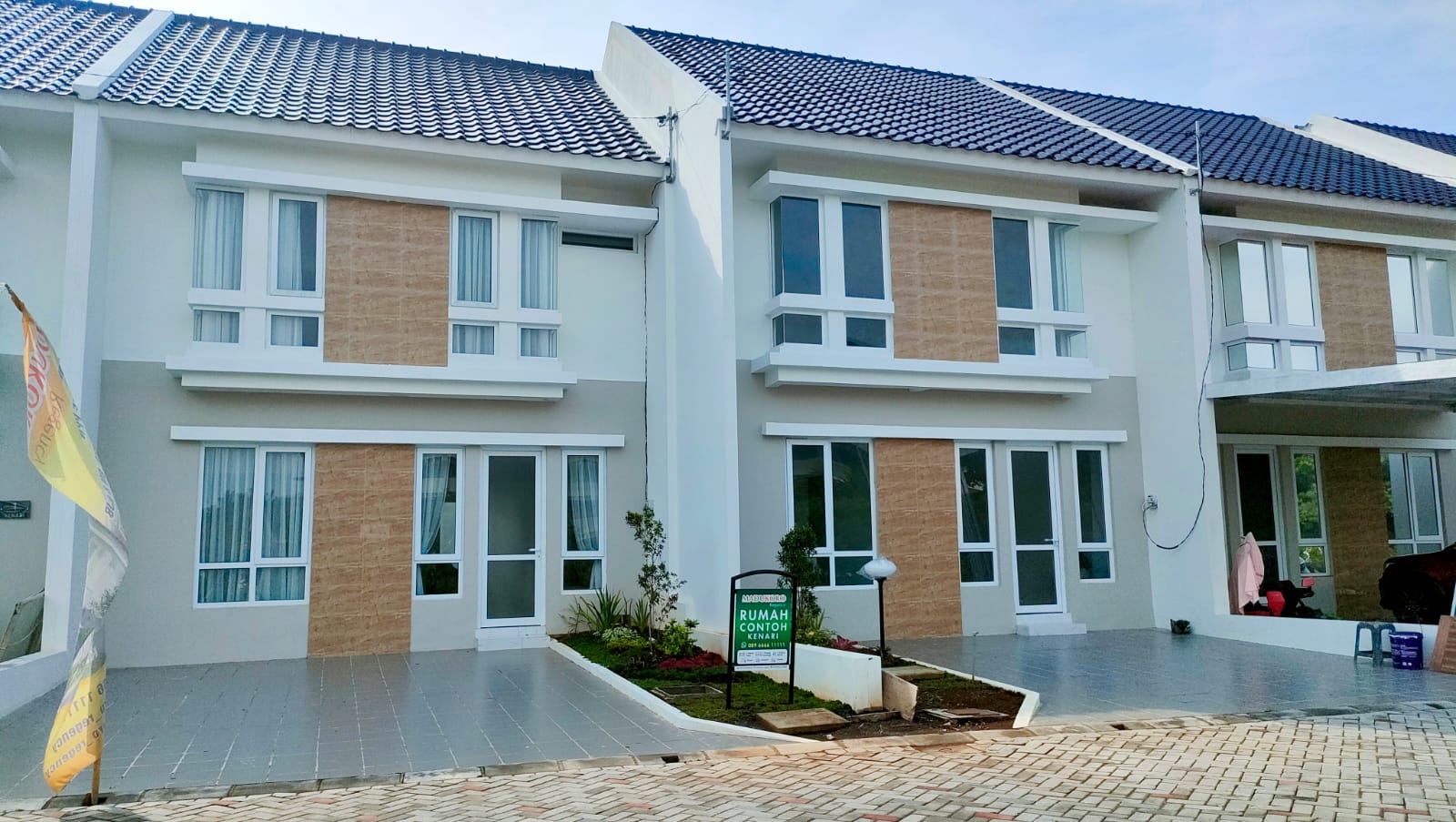 Yos Sudarso Square