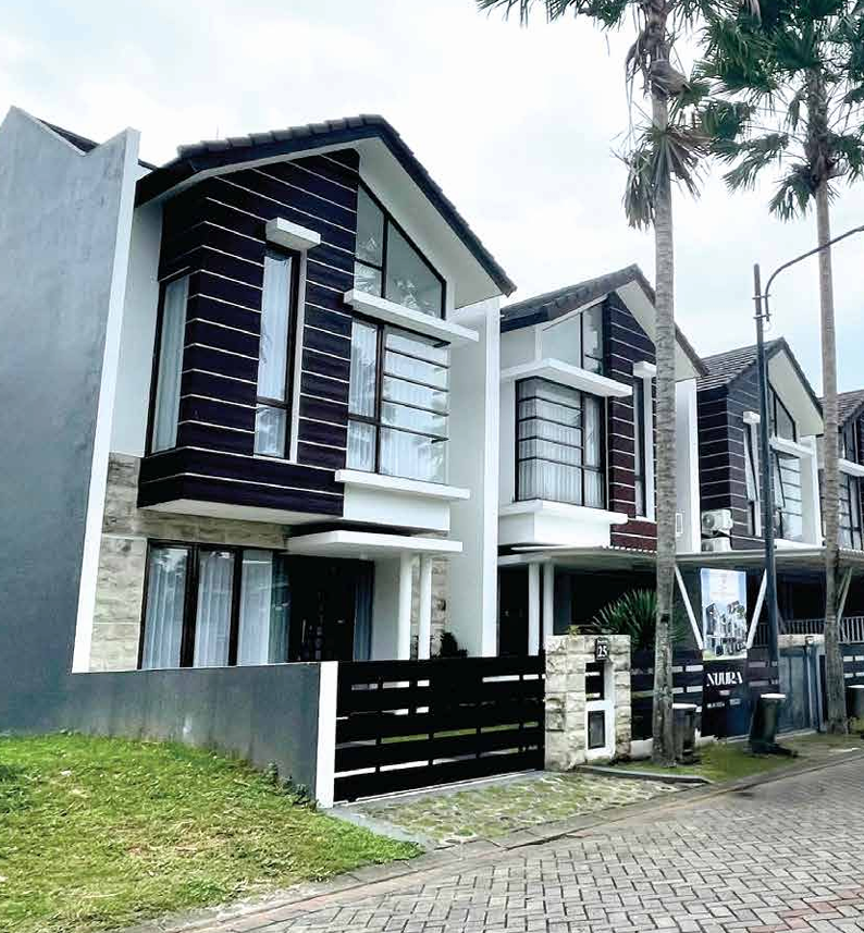 grand permata jingga