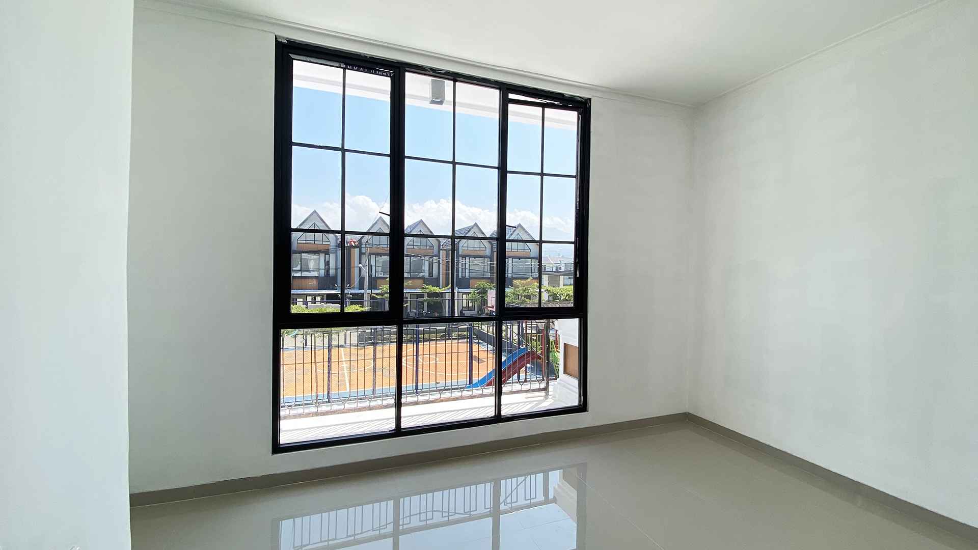 gland padalarang estate