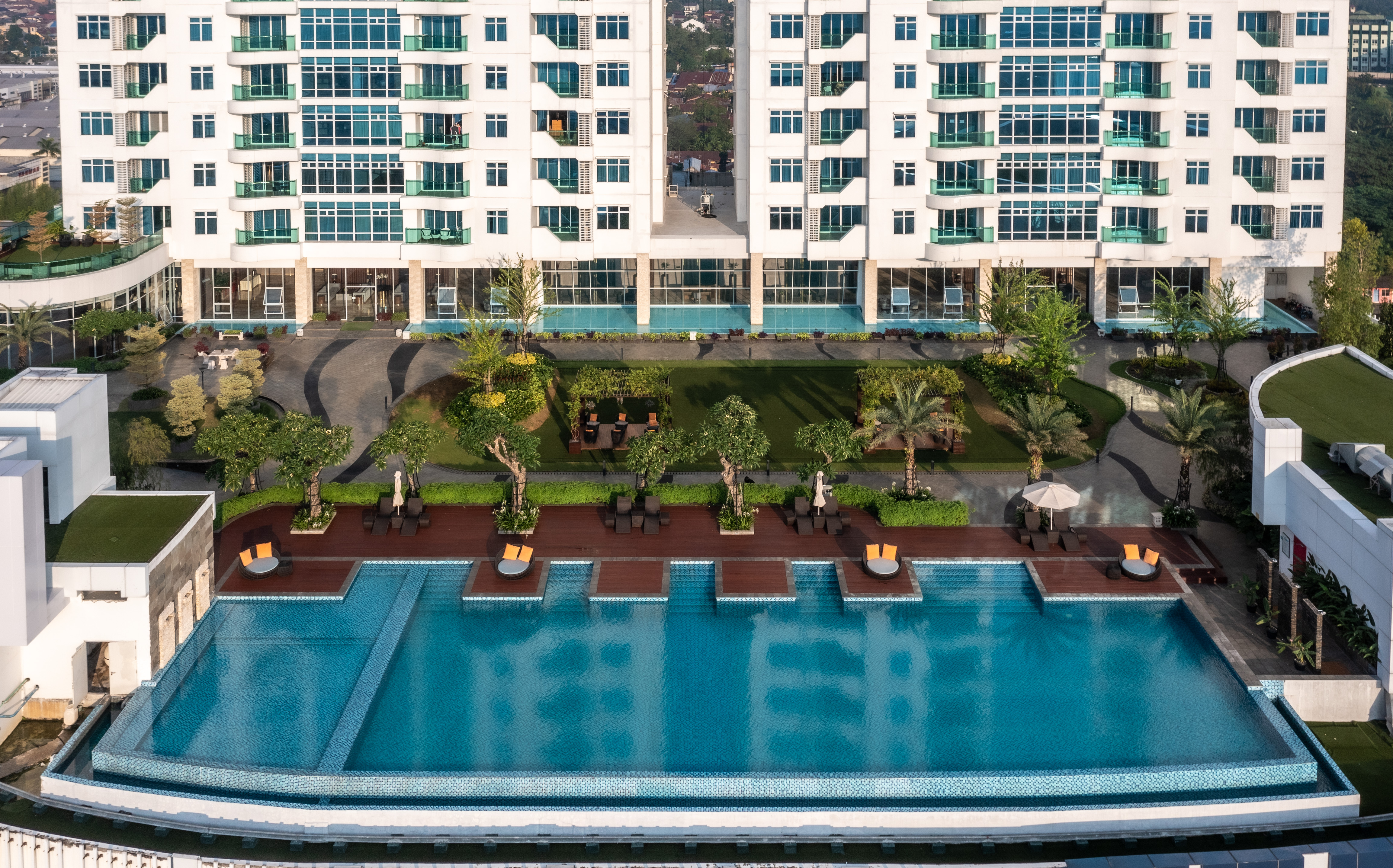 The Manhattan Condominium