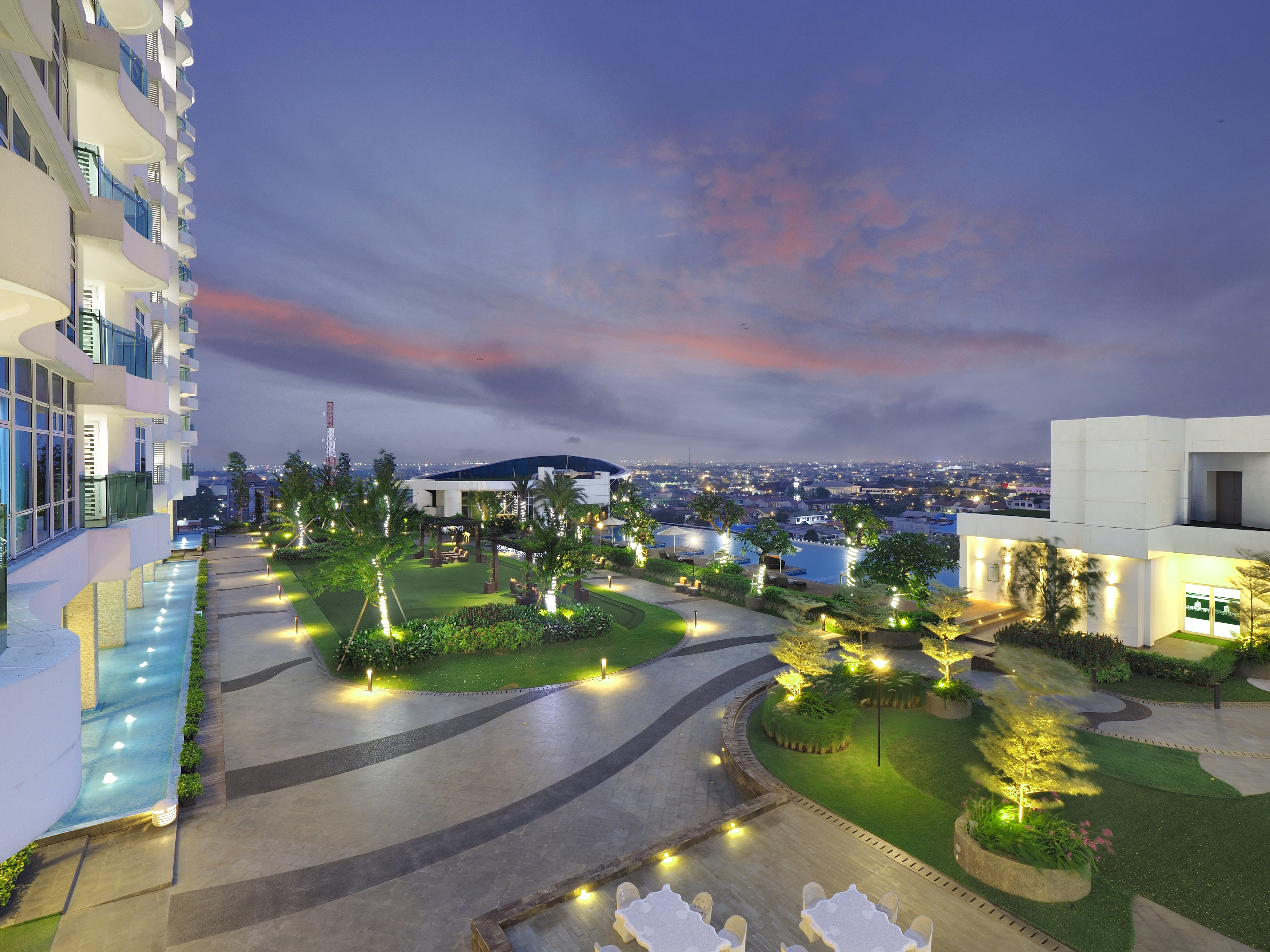 The Manhattan Condominium