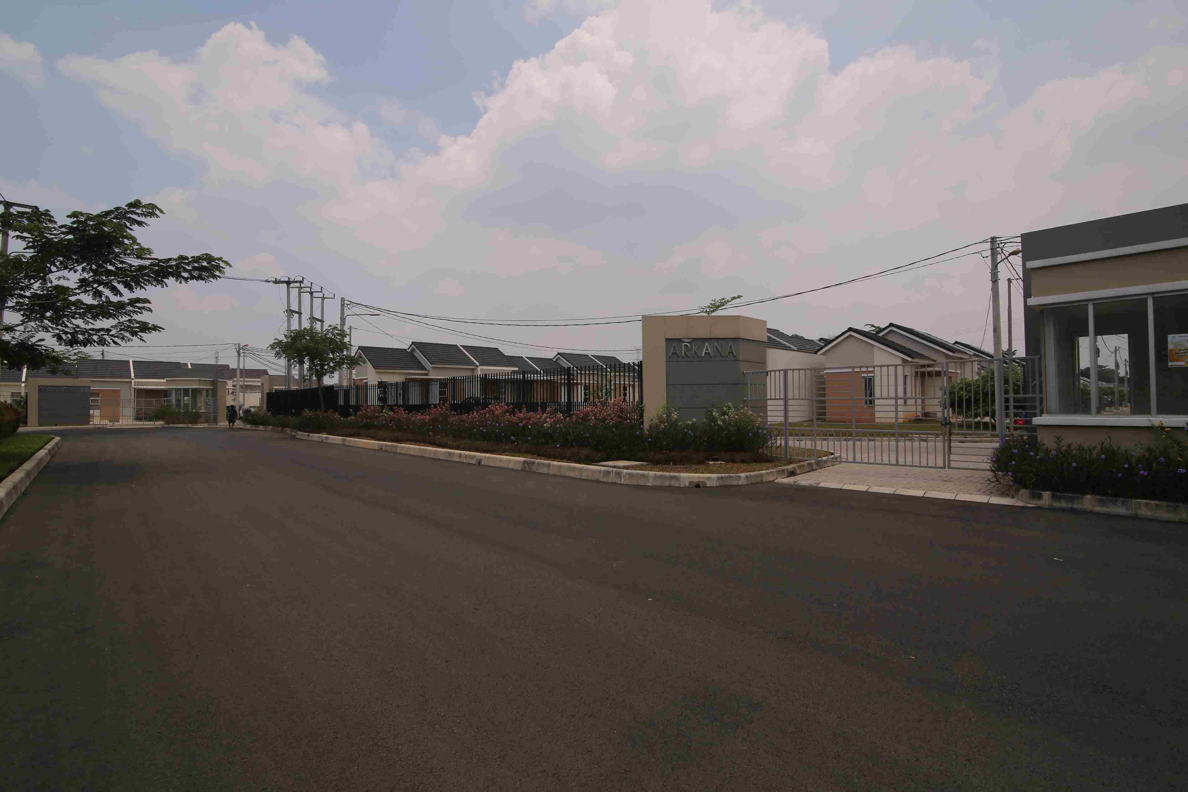 Srimaya Residence