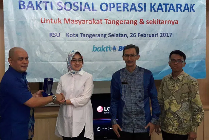 HUT ke-60 BCA #MenjadiLebihBaik, BCA Selenggarakan Operasi Katarak Gratis di Tangerang