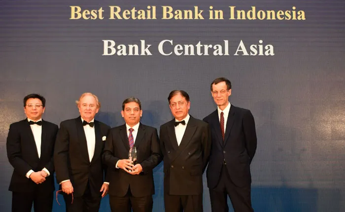 Hadirkan Produk dan Layanan Perbankan Terbaik, BCA Raih Predikat Best Retail Bank in Indonesia versi The Asian Banker