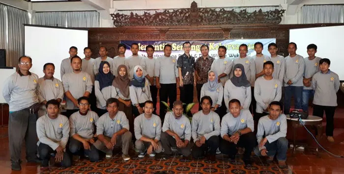 HUT BCA Ke-60 #MenjadiLebihBaik: BCA Gelar Pelatihan Team Building bagi Wirawisata Goa Pindul dan Desa Wisata Wayang Wukirsari 