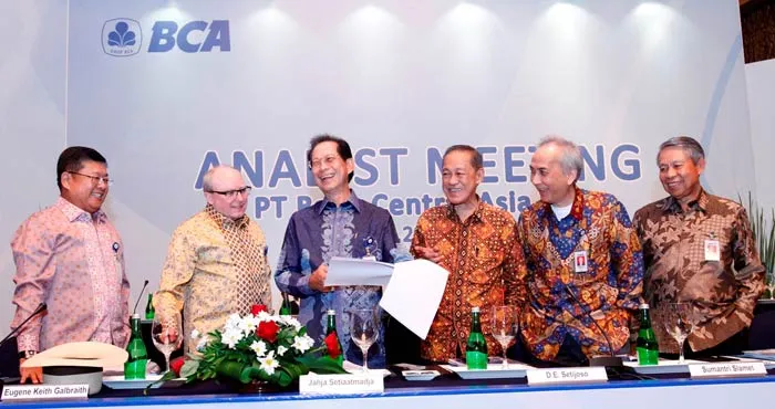 PT Bank Central Asia Tbk Hasil Kinerja Periode Januari - Maret 2017: Mempertahankan Soliditas