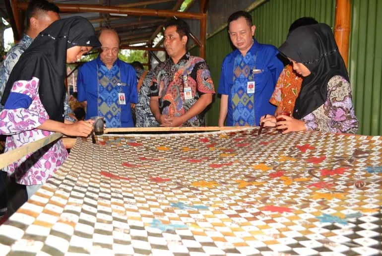 HUT Ke-60 BCA #MenjadiLebihBaik: BCA Resmikan Desa Wisata Gemah Sumilir di Pekalongan