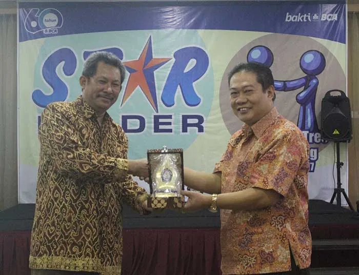 HUT Ke-60 BCA #MenjadiLebihBaik BCA Gelar Pelatihan Kepemimpinan bagi Mahasiswa Universitas Diponegoro