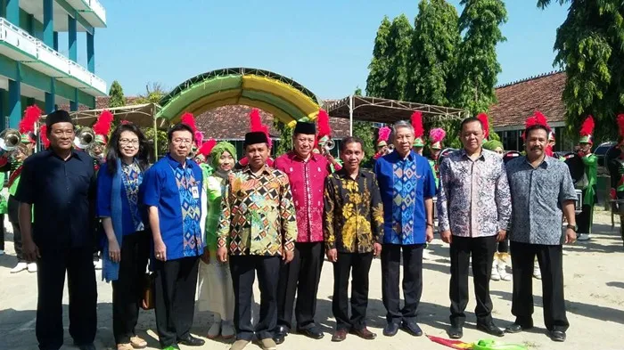 HUT Ke-60 BCA #MenjadiLebihBaik: BCA Berikan Bantuan Program Pemberdayaan Masyarakat Di Desa Prawoto, Kabupaten Pati, Jawa Tengah