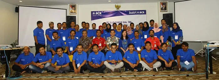 Dukung Pengembangan Kualitas SDM, BCA Gelar Pelatihan Layanan Prima Bagi Dusun Kopi Sirap Gunung Kelir