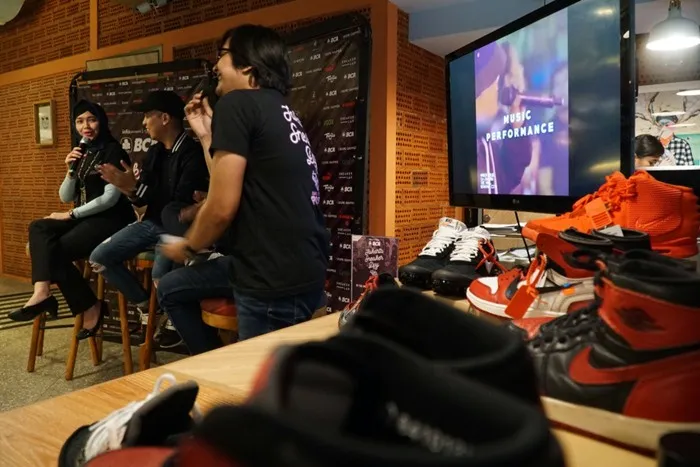 Lebih Dekat dengan Generasi Millenials, BCA Persembahan Koleksi Sneaker di BCA Jakarta Sneaker Day 2018