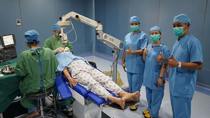 Dukung Masyarakat Hidup Sehat, BCA Kembali Adakan Operasi Katarak Gratis di Medan