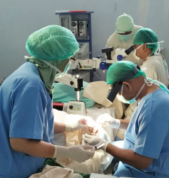 Wujudkan Masyarakat Hidup Sehat, BCA Adakan Operasi Katarak Gratis di Bengkulu