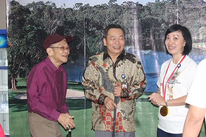 Memompa Semangat Melayani, 10 Direksi BCA Layani Nasabah di Hari Pelanggan Nasional