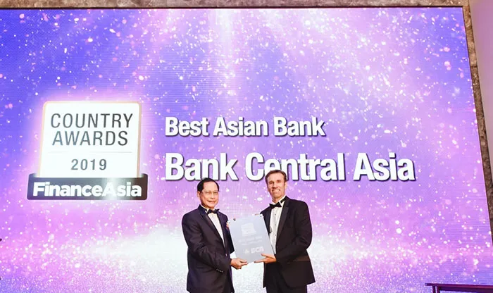 BCA Kembali Raih Penghargaan Bank Terbaik di Indonesia dan Asia