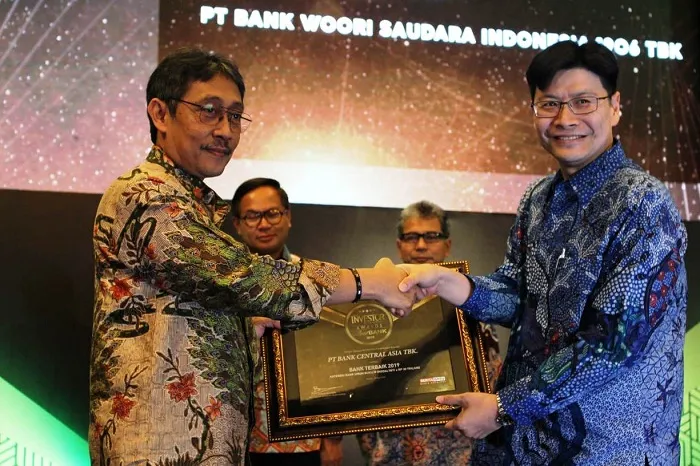 BCA Raih Penghargaan ‘Bank Terbaik’ di Ajang Investor Best Bank Award 2019