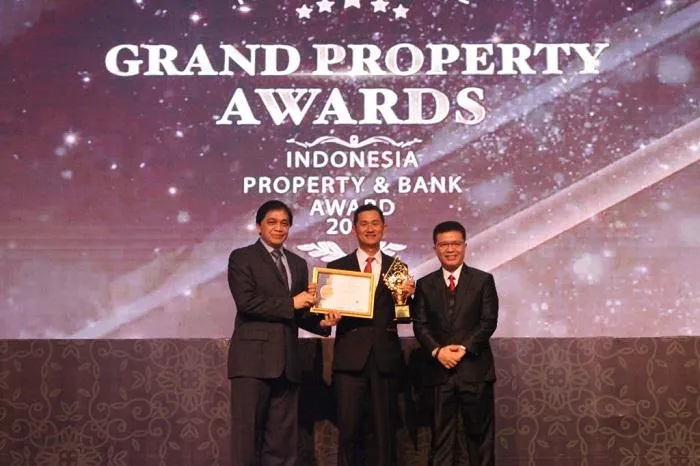 BCA Raih Dua Penghargaan dalam Anugerah Indonesia Property & Bank Award 2019