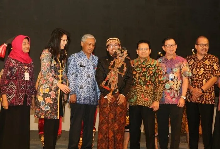 Lebih dari 700 Pelajar Semarang Antusias Ikuti Pagelaran “Wayang for Student”