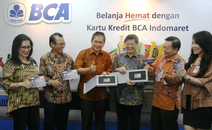 Hadirkan Solusi Transaksi, BCA Launching Kartu Kredit BCA - Indomaret