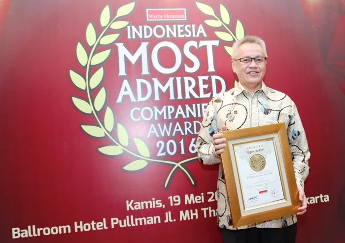 Menjadi Perusahaan Pilihan Pekerja, BCA Raih Indonesia Most Admired Companies Award
