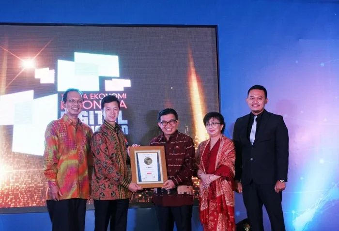 Konsisten Hadirkan Inovasi Digital pada Industri Perbankan, BCA Raih Penghargaan di Digital Innovation Award for Banking 2016