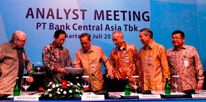 PT Bank Central Asia Tbk. Hasil Kinerja Semester I 2016: Mempertahankan Soliditas