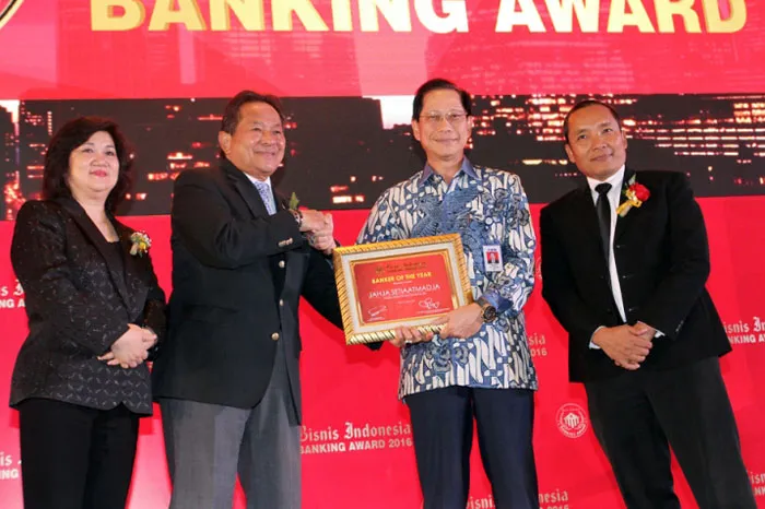 BCA Raih Best Performance Bank dalam Bisnis Indonesia Banking Award