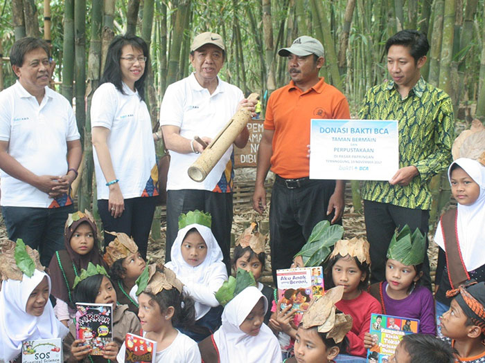 Dukung Geopariwisata Berbasis Kearifan Lokal, BCA Resmikan Taman Bermain Ngadiprono