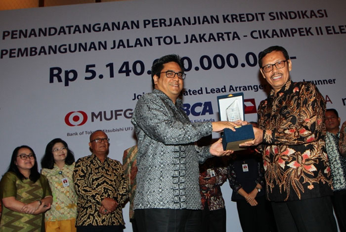 Dukung Kelancaran Proyek Jalan Tol Cikampek II Elevated, BCA Salurkan Kredit Sindikasi Rp1,44 Triliun kepada PT Waskita Karya