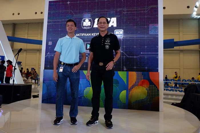 Dengan BCA Keyboard, Nikmati Kemudahan Transaksi Perbankan Sambil Chatting