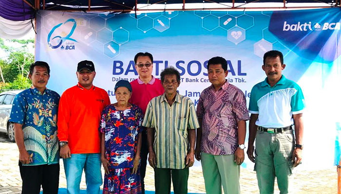 Diikuti Lebih Dari 100 Peserta, BCA Gelar Bakti Sosial Kesehatan Di Bukit Peramun Belitung